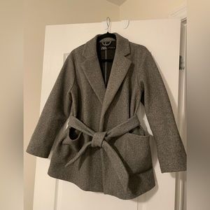 Zara robe coat. Women